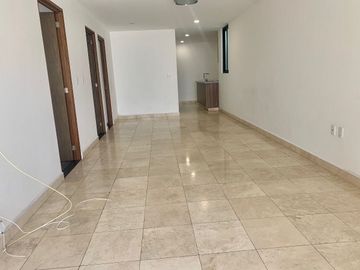 GRAN DEPARTAMENTO DE 3 RECAMARAS Y BALCON EN GENERAL ANAYA