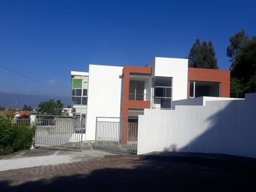 CHILLOS, vendo propiedad de 900m2 de terreno y 230m2 construcción, 1 dormitorio en planta baja