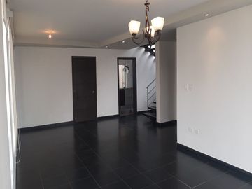 CHILLOS, vendo propiedad de 900m2 de terreno y 230m2 construcción, 1 dormitorio en planta baja