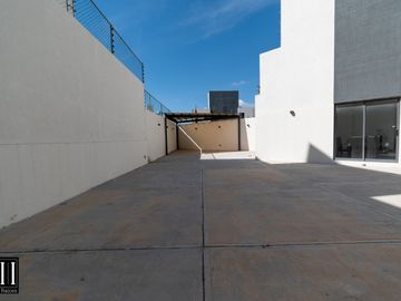 CASA EN VENTA, ADARA MIRADOR, 3 RECAMARAS, 2.5 BAÑOS, TERRENO 237.22 M2, 3 NIVELES, ESQUINA, AMENIDADES.