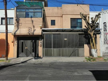 CASA EN LINDAVISTA, ALCALDÍA GUSTAVO A. MADERO, GRAN OPORTUNIDAD DE INVERSIÓN