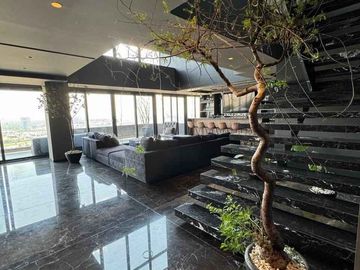 Exclusivo Penthouse de lujo torre sadro