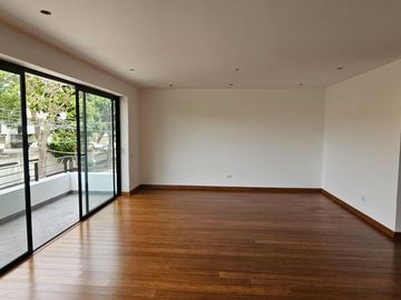A PRECIO DE OFERTA SE VENDE DUPLEX DE ESTRENO EN EDIFICIO DE 5 PISOS