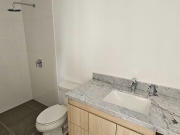 A PRECIO DE OFERTA SE VENDE DUPLEX DE ESTRENO EN EDIFICIO DE 5 PISOS