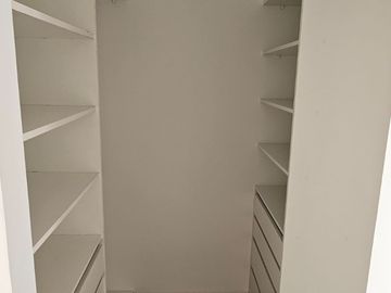 A PRECIO DE OFERTA SE VENDE DUPLEX DE ESTRENO EN EDIFICIO DE 5 PISOS