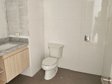 A PRECIO DE OFERTA SE VENDE DUPLEX DE ESTRENO EN EDIFICIO DE 5 PISOS