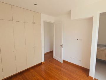 A PRECIO DE OFERTA SE VENDE DUPLEX DE ESTRENO EN EDIFICIO DE 5 PISOS