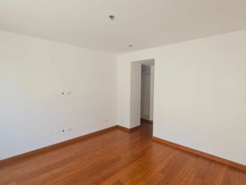 A PRECIO DE OFERTA SE VENDE DUPLEX DE ESTRENO EN EDIFICIO DE 5 PISOS