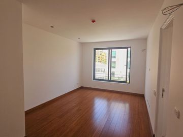 A PRECIO DE OFERTA SE VENDE DUPLEX DE ESTRENO EN EDIFICIO DE 5 PISOS
