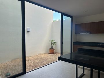 Town House Residencial Temozón 36