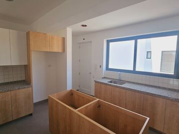 A PRECIO DE OFERTA SE VENDE DUPLEX DE ESTRENO EN EDIFICIO DE 5 PISOS