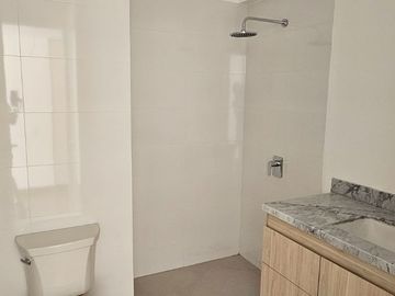 A PRECIO DE OFERTA SE VENDE DUPLEX DE ESTRENO EN EDIFICIO DE 5 PISOS