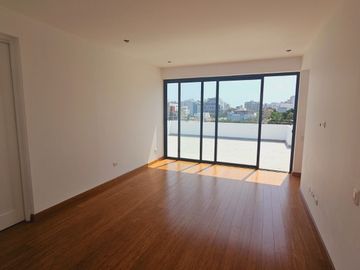 A PRECIO DE OFERTA SE VENDE DUPLEX DE ESTRENO EN EDIFICIO DE 5 PISOS