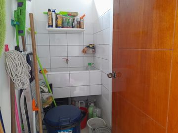 VENDO CASA EN CONDOMINIO EN LA CAPULLANA CERCA A PARQUE