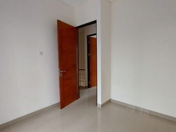 Rumah Ds Pamulang Timur, Baru 2 LANTAI Murah Mewah New di Tangsel Kota Tangerang Selatan Jual Dijual