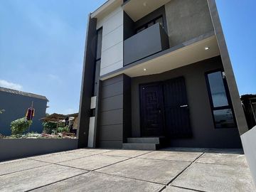 Rumah Ready 2 Lantai Di BSD CITY Shm Dijual Murah, Perumahan Syariah Nego