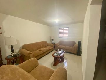 CASA EN VENTA ZONA SUR MONTERREY  DEL PASEO RESIDENCIAL  REMODELADA ZONA TECMILENIO