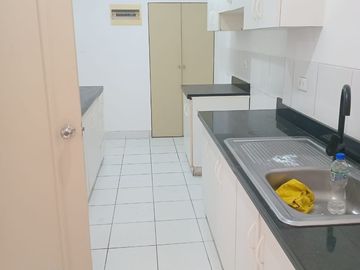 BAJO DE PRECIO DUPLEX EN PRIMER PISO LIMITE MIRAFLORES Y SAN ISIDRO