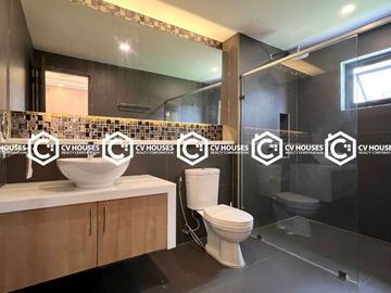 MOVE-IN READY MODERN HOME WITH SPACIOUS OUTDOOR AREA FOR SALE LOCATED AT SAN FERNANDO, PAMPANGA
