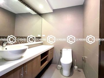 MOVE-IN READY MODERN HOME WITH SPACIOUS OUTDOOR AREA FOR SALE LOCATED AT SAN FERNANDO, PAMPANGA