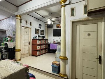 Rumah 2 Lantai Siap Huni Di Perumnas 1 Karawaci