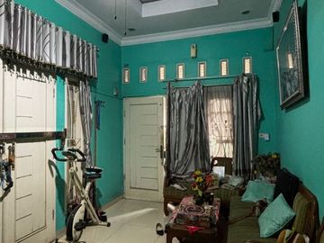 Rumah 2 Lantai Siap Huni Di Perumnas 1 Karawaci