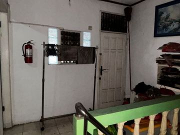 Rumah 2 Lantai Siap Huni Di Perumnas 1 Karawaci