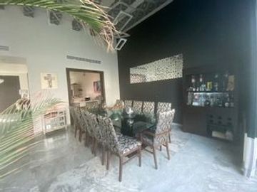 Casa en colonia cerrada, con alberca, totalmente equipada...