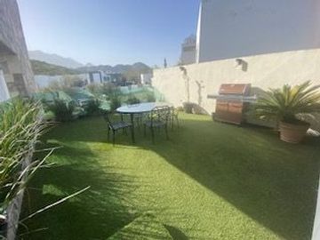 Casa en colonia cerrada, con alberca, totalmente equipada...