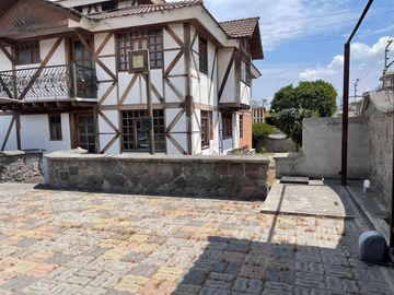 Vendo casa en la Mitad del Mundo