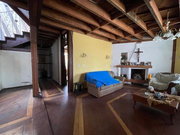 Vendo casa en la Mitad del Mundo