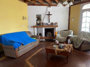 Vendo casa en la Mitad del Mundo