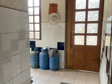 Vendo casa en la Mitad del Mundo