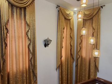 Furnished House and Lot for Sale in Clark Manor!