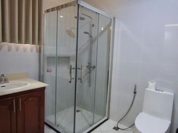 Furnished House and Lot for Sale in Clark Manor!