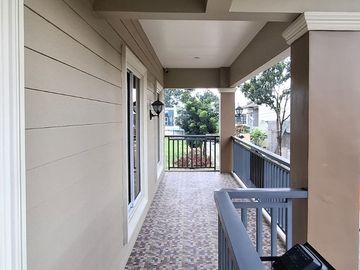 Furnished House and Lot for Sale in Clark Manor!
