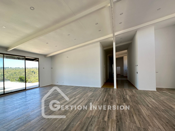 Venta Parcela con Casa en condominio Santa Maria