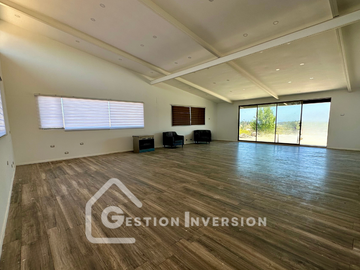 Venta Parcela con Casa en condominio Santa Maria