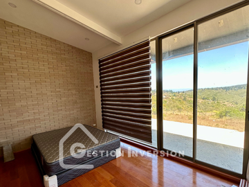 Venta Parcela con Casa en condominio Santa Maria