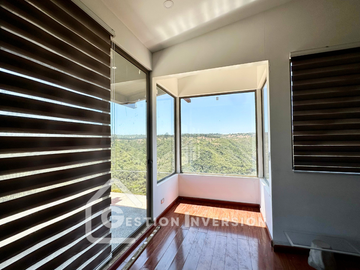 Venta Parcela con Casa en condominio Santa Maria