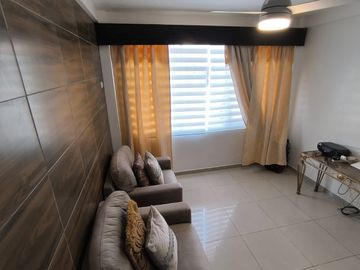 Venta Casa Villa Club, cerca de Plaza Pacifico, Av Leon Febres Cordero, Guayaquil