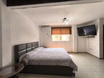 Venta Casa Villa Club, cerca de Plaza Pacifico, Av Leon Febres Cordero, Guayaquil