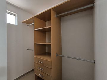 Venta Casa Villa Club, cerca de Plaza Pacifico, Av Leon Febres Cordero, Guayaquil