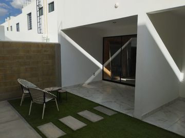 SE VENDE Casa en Carmina