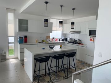 Alquiler Casa De Playa Con Piscina Condominio Mallorca, Asia, Km 107