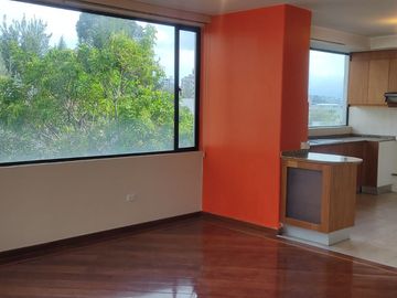Venta de Departamento Calle Portete y Eloy Alfaro - $128.000 negociables