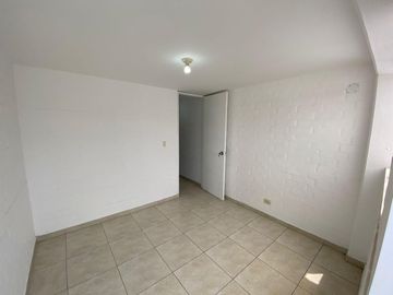 VENTA DE CASITA DE 4 PISOS A.C.159 M2 SUPER CENTRICO.