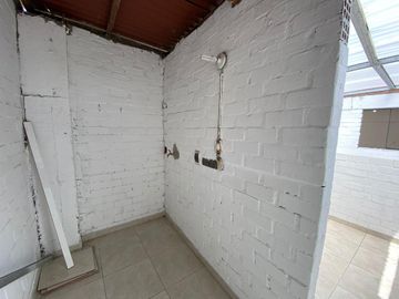 VENTA DE CASITA DE 4 PISOS A.C.159 M2 SUPER CENTRICO.