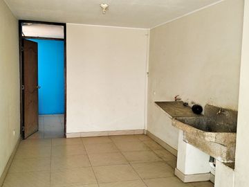 Hermosa Casa En Venta - Avenida Canta Callao