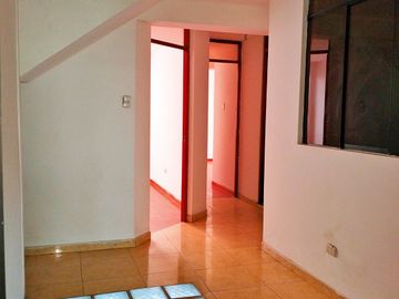 Hermosa Casa En Venta - Avenida Canta Callao